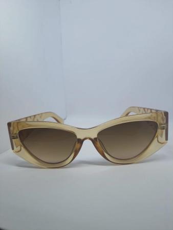 LADY AMARELO 